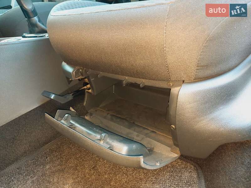 Универсал Skoda Fabia 2011 в Житомире