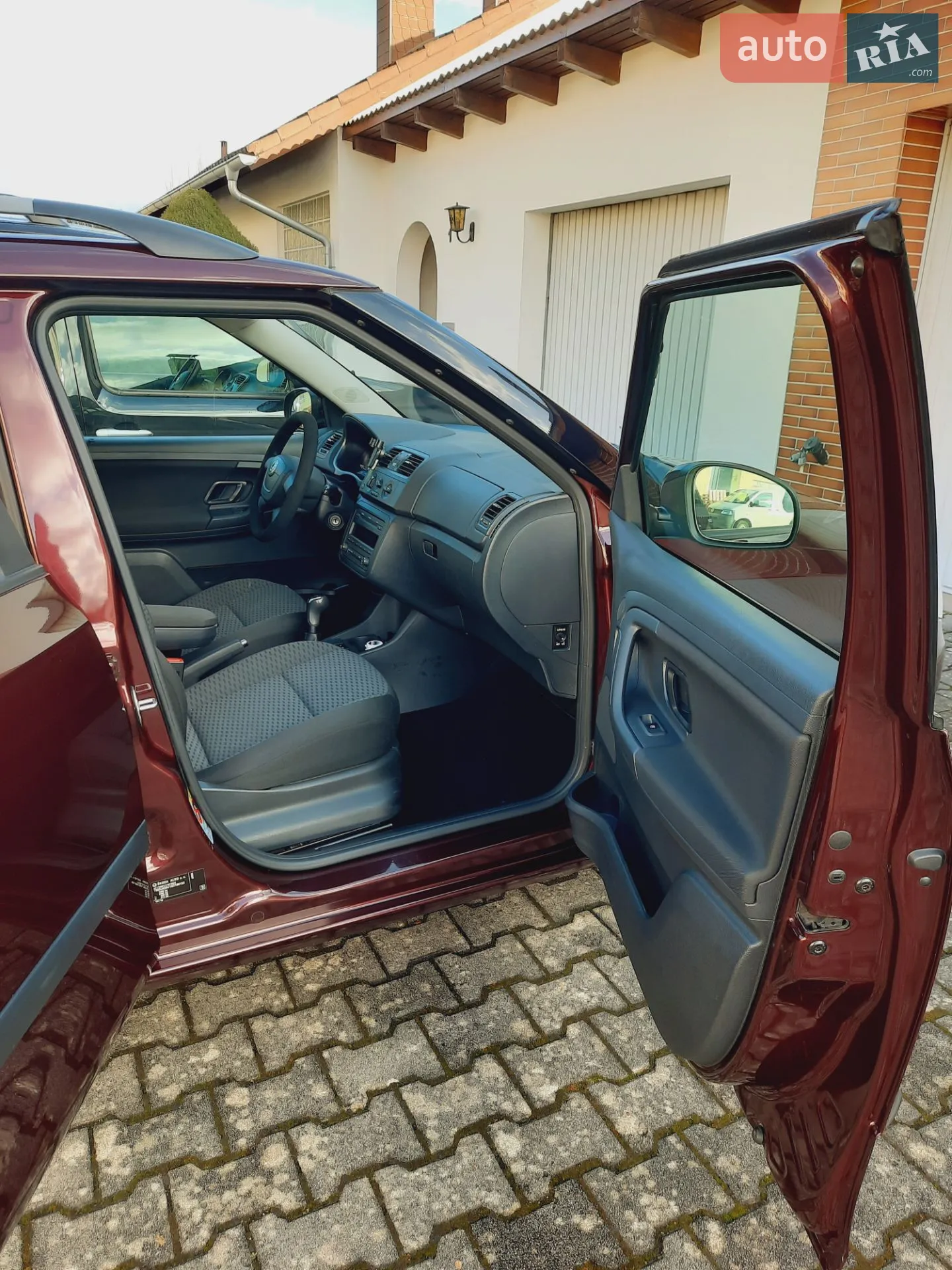 2011 Skoda Fabia - мініатюра 62