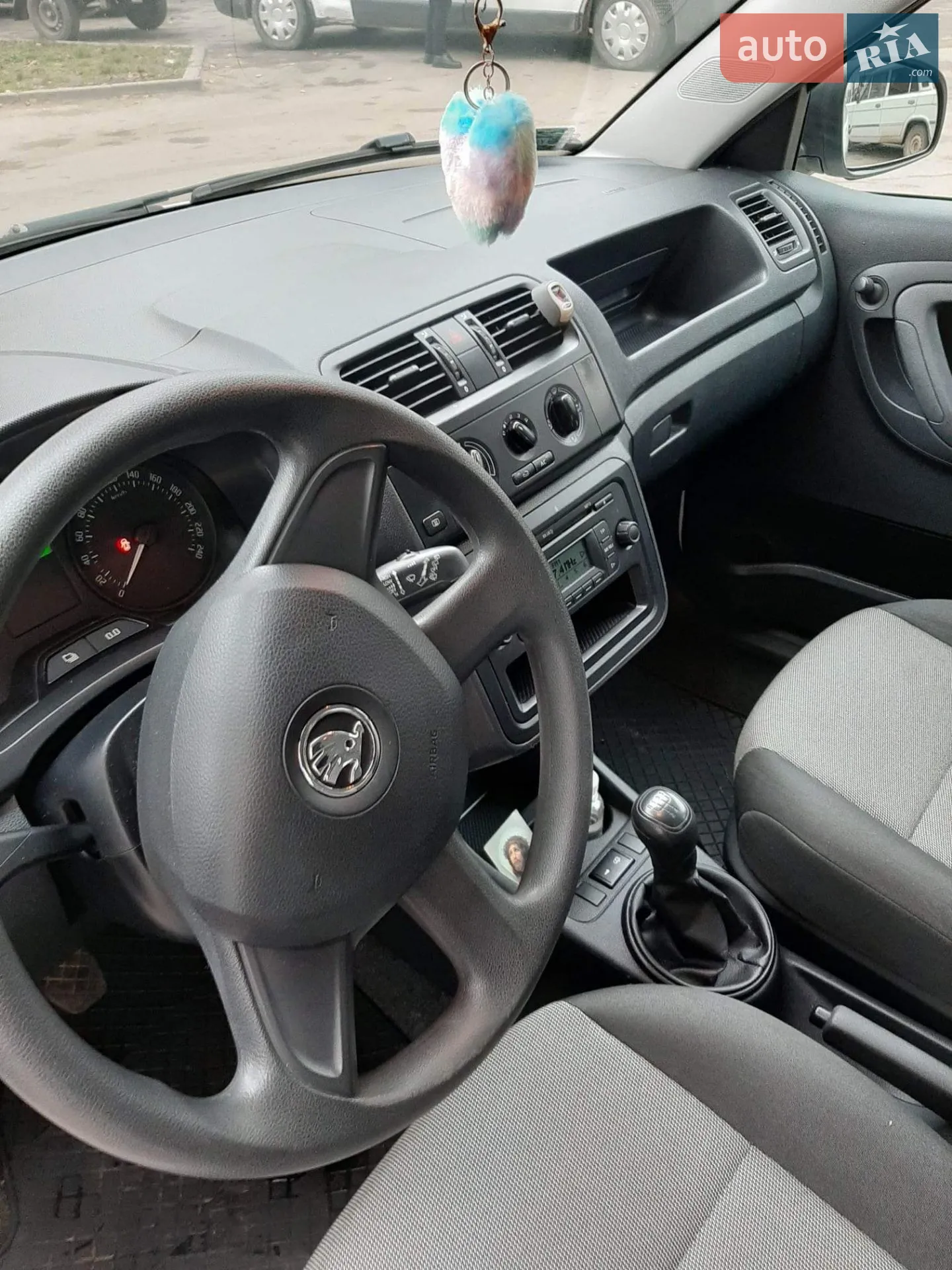 2013 Skoda Fabia - мініатюра 15