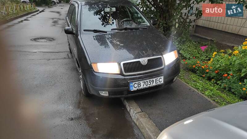 Хэтчбек Skoda Fabia 2001 в Прилуках