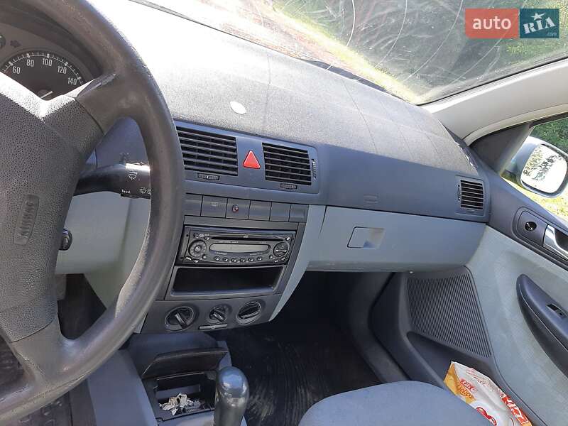 Універсал Skoda Fabia 2002 в Кременці