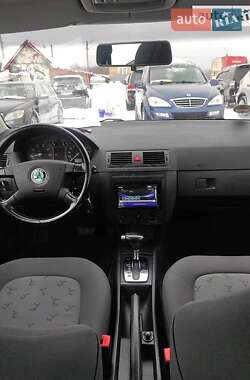 Універсал Skoda Fabia 2003 в Пустомитах