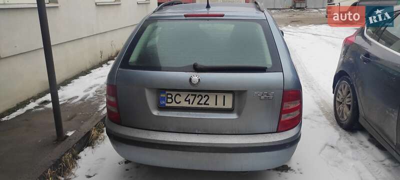 Універсал Skoda Fabia 2003 в Пустомитах