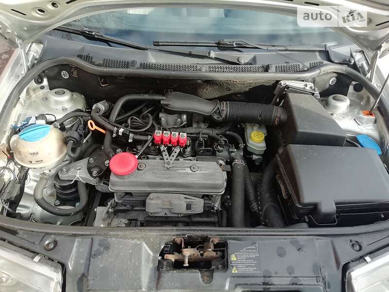 Седан Skoda Fabia 2002 в Чернигове фото 20 Седан Skoda Fabia 2002 в Чернигове