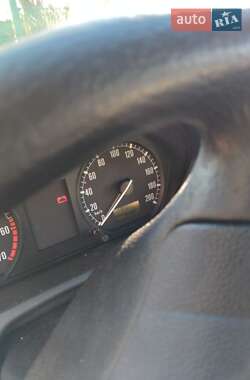Универсал Skoda Fabia 2002 в 