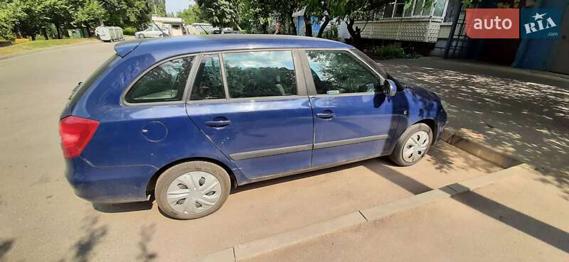 Универсал Skoda Fabia 2011 в Краматорске
