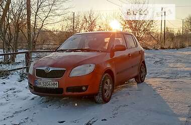 Хетчбек Skoda Fabia 2007 в Рівному