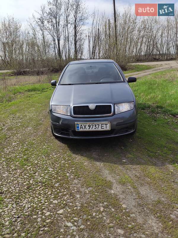 Хэтчбек Skoda Fabia 2006 в Харькове