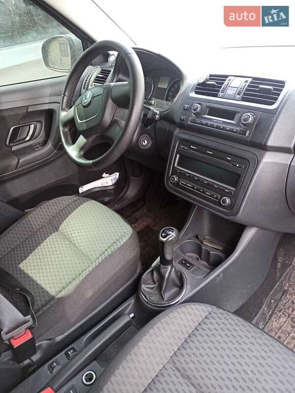 Універсал Skoda Fabia 2012 в Покровську
