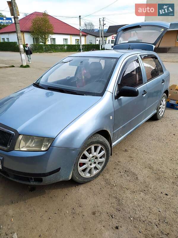 Хэтчбек Skoda Fabia 2001 в Сваляве