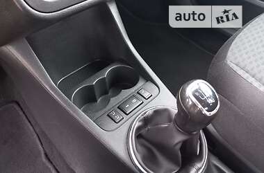 Хэтчбек Skoda Fabia 2013 в 
