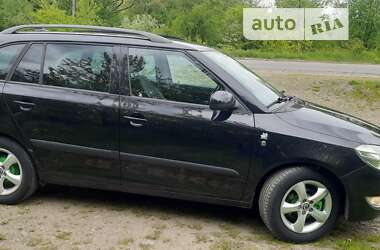 Универсал Skoda Fabia 2010 в Калуше