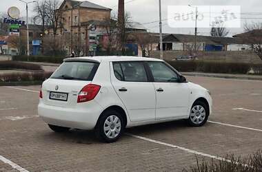 Хэтчбек Skoda Fabia 2011 в Овруче