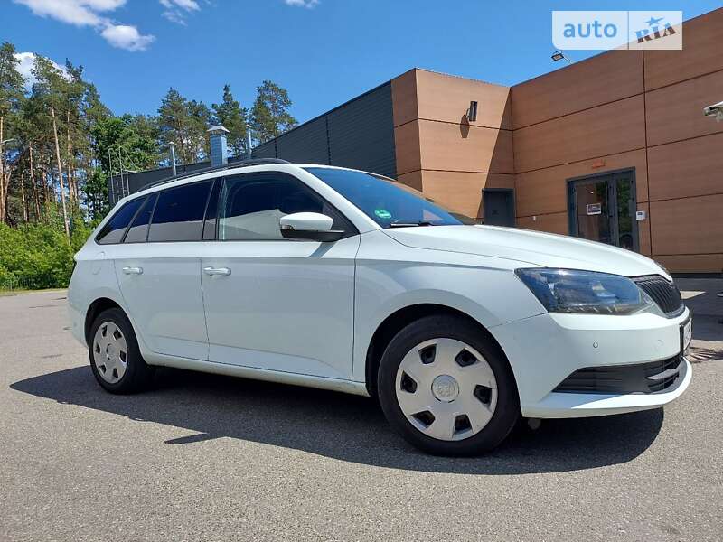Универсал Skoda Fabia 2015 в Киеве