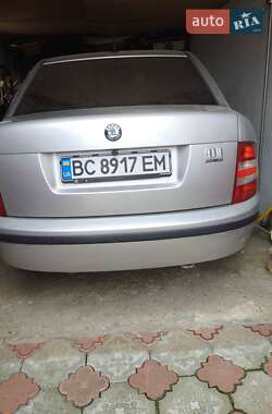 Седан Skoda Fabia 2006 в 