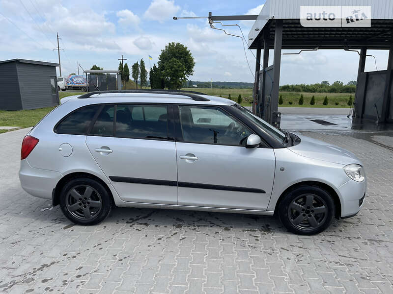 Универсал Skoda Fabia 2008 в Львове