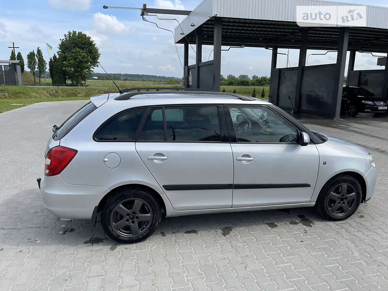 Универсал Skoda Fabia 2008 в Львове
