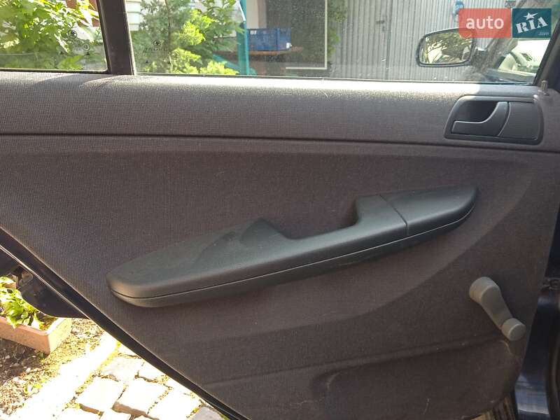 Універсал Skoda Fabia 2003 в Мукачевому фото 5 Універсал Skoda Fabia 2003 в Мукачевому