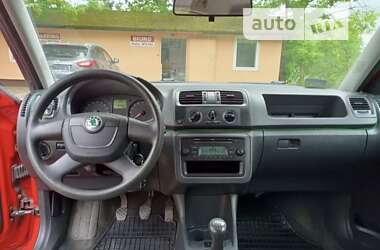 Skoda Fabia 2012 Skoda Fabia 2012