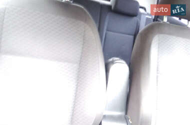Хетчбек Skoda Fabia 2010 в Чернівцях