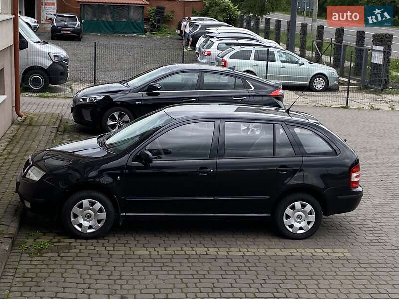 Хетчбек Skoda Fabia 2007 в Луцьку