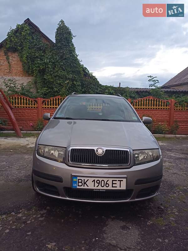 Універсал Skoda Fabia 2007 в Дубні