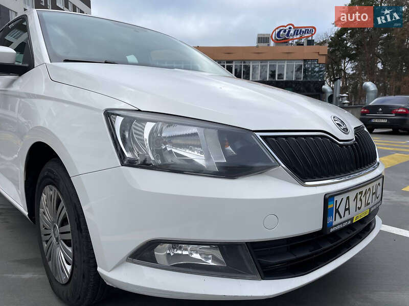 Хетчбек Skoda Fabia 2016 в Ірпені