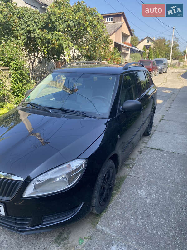 Універсал Skoda Fabia 2010 в Тячеві