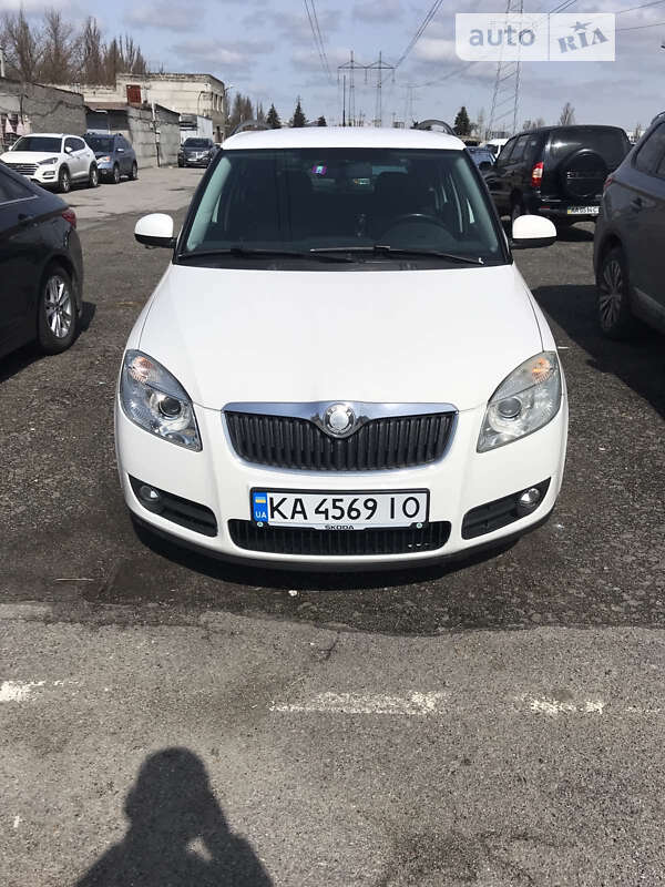 Универсал Skoda Fabia 2009 в 