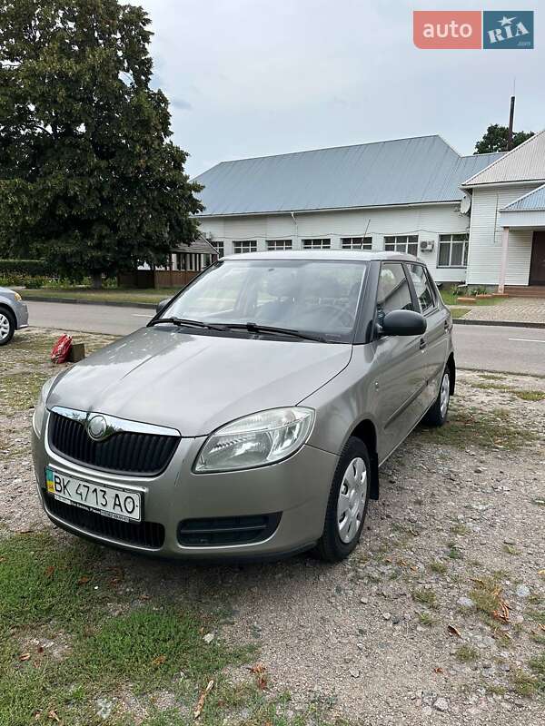 Хетчбек Skoda Fabia 2008 в Білій Церкві