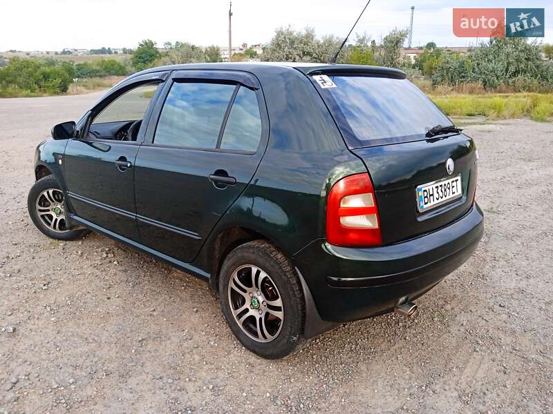 Хэтчбек Skoda Fabia 2001 в Одессе