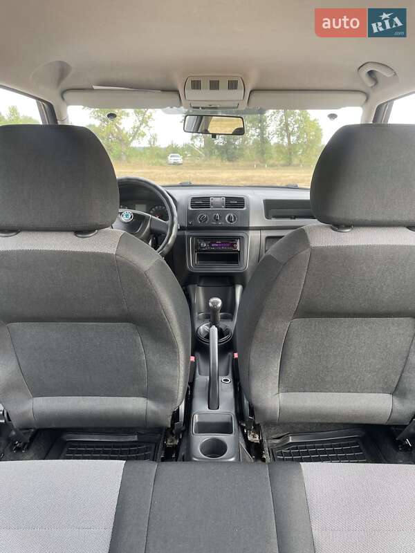 Хэтчбек Skoda Fabia 2012 в Броварах