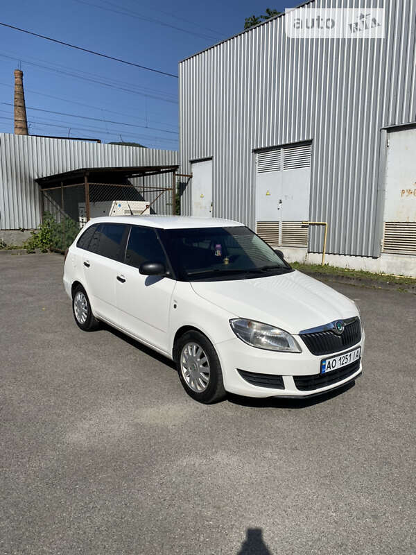 Универсал Skoda Fabia 2010 в Сваляве