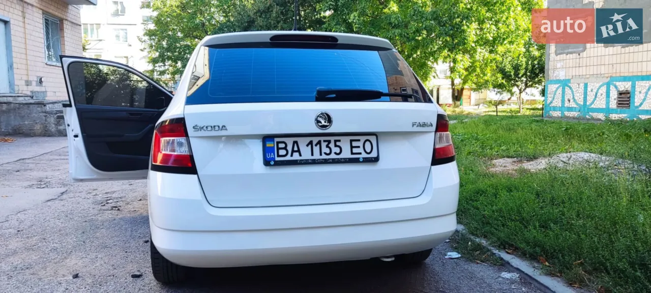 2017 Skoda Fabia - мініатюра 6