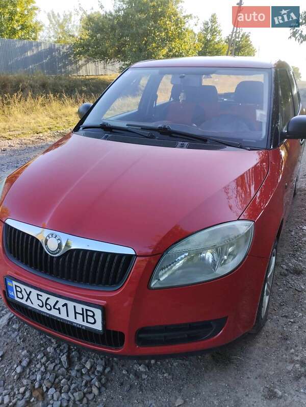 Хетчбек Skoda Fabia 2009 в Кам'янець-Подільському