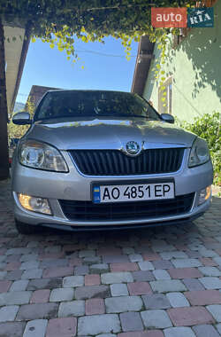 Универсал Skoda Fabia 2011 в Тячеве