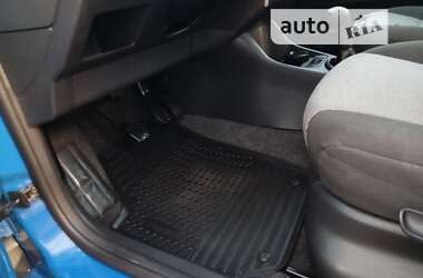 Хэтчбек Skoda Fabia 2010 в 