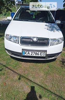 Хэтчбек Skoda Fabia 2000 в 