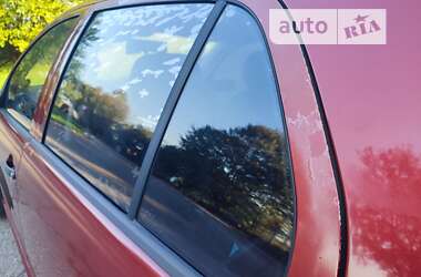 Хетчбек Skoda Fabia 2006 в 