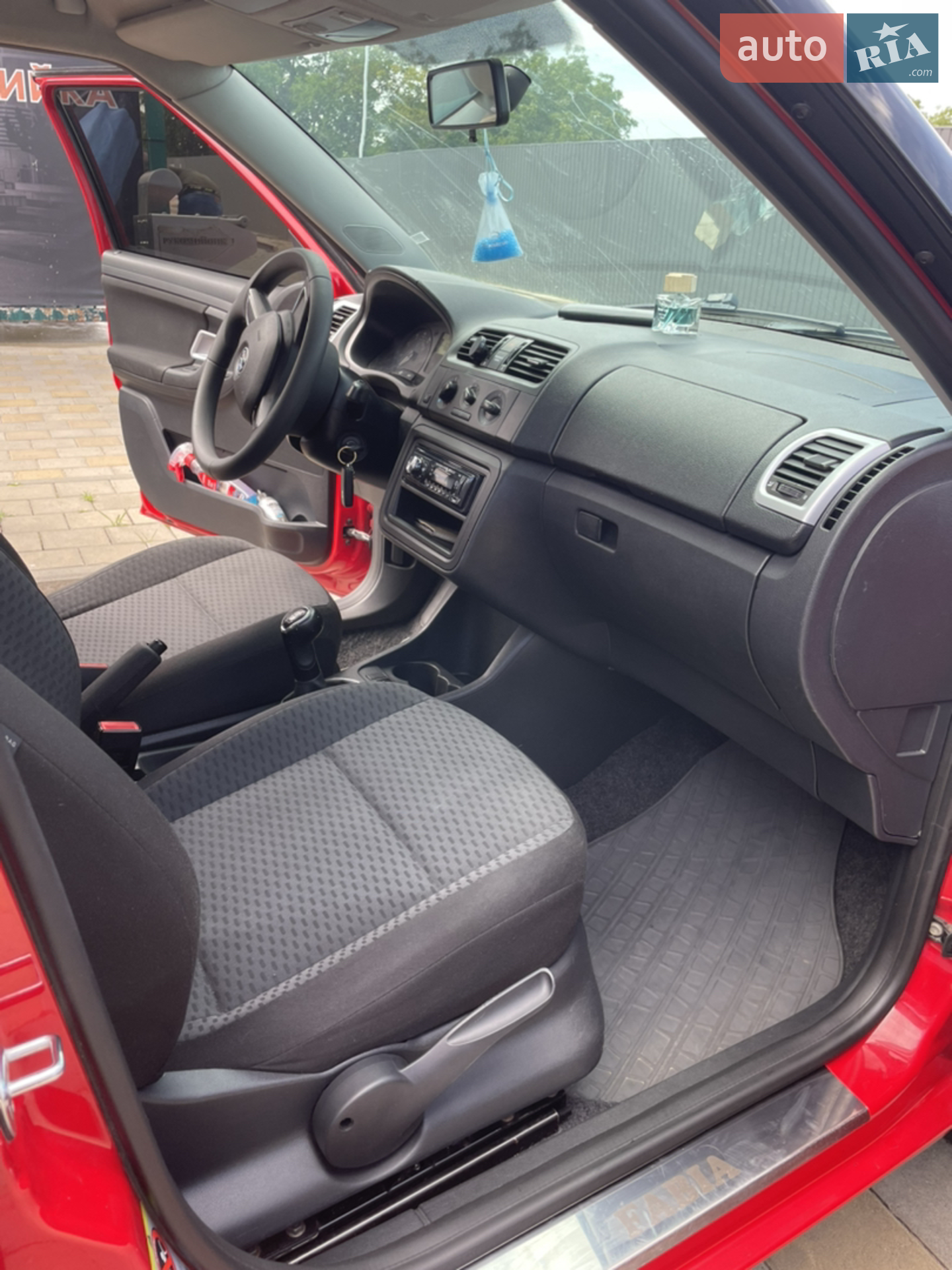 2013 Skoda Fabia - мініатюра 8