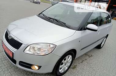 Универсал Skoda Fabia 2009 в Полтаве