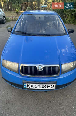 Хэтчбек Skoda Fabia 2002 в 