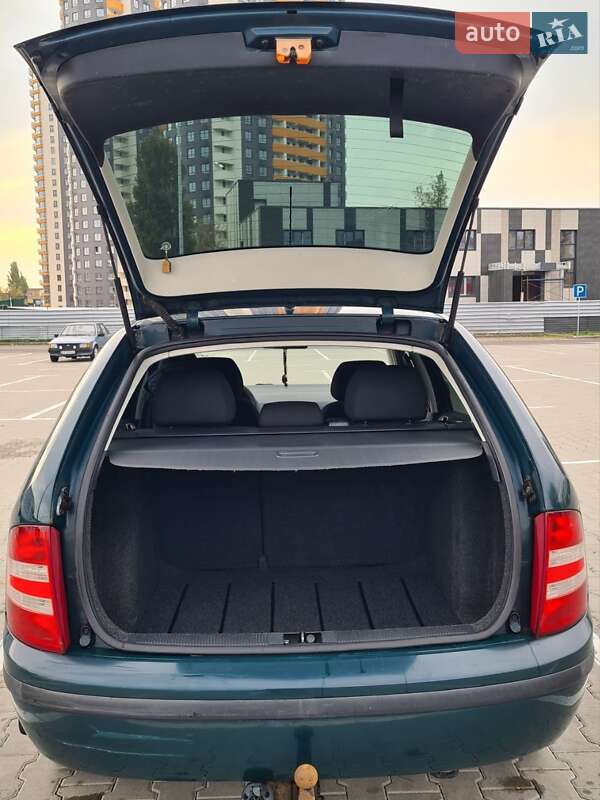 Універсал Skoda Fabia 2005 в Києві
