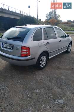 Универсал Skoda Fabia 2002 в 