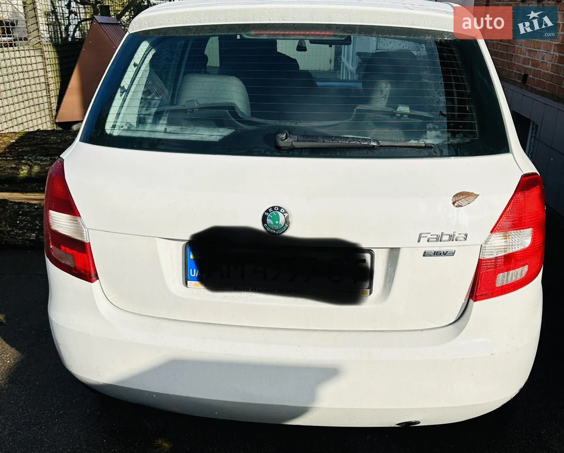 2011 Skoda Fabia - мініатюра 10