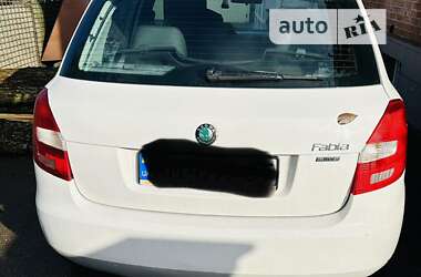 Универсал Skoda Fabia 2011 в 