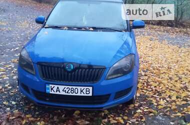 Хэтчбек Skoda Fabia 2010 в Александровке