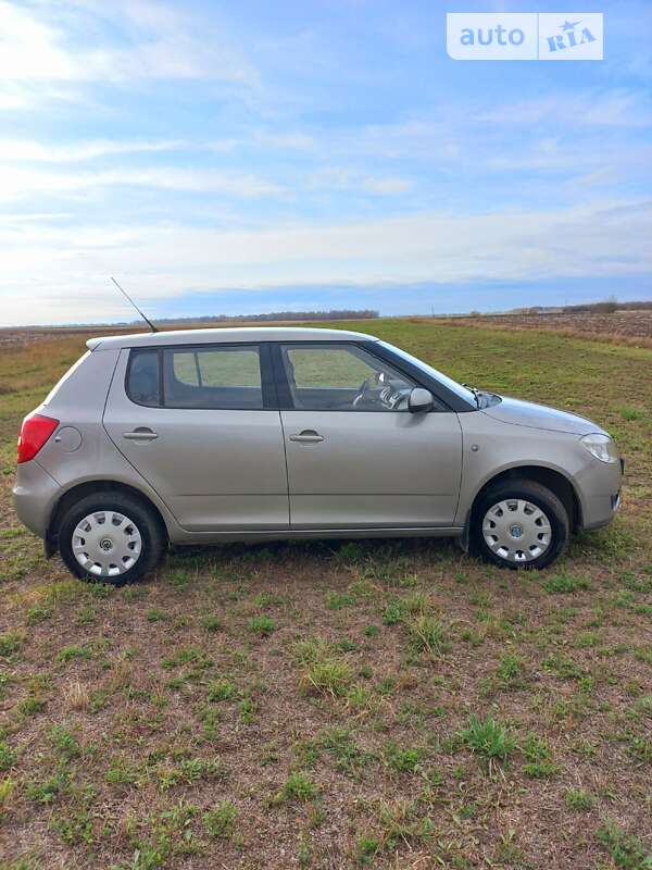 Хетчбек Skoda Fabia 2008 в Вінниці