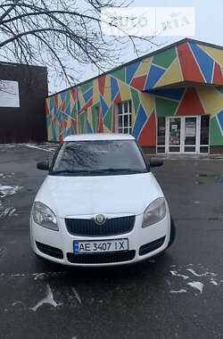 Хетчбек Skoda Fabia 2008 в Дніпрі