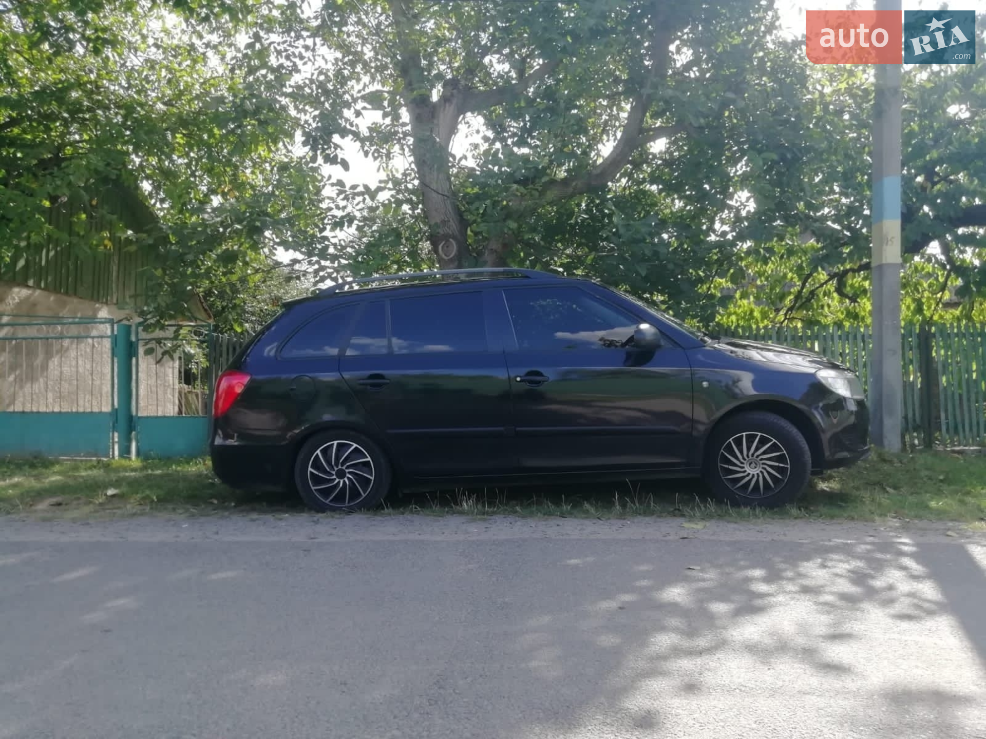 2010 Skoda Fabia - мініатюра 10